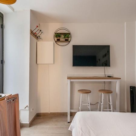 Апартаменты Studio In The Marais District - Paris - Welkeys Экстерьер фото